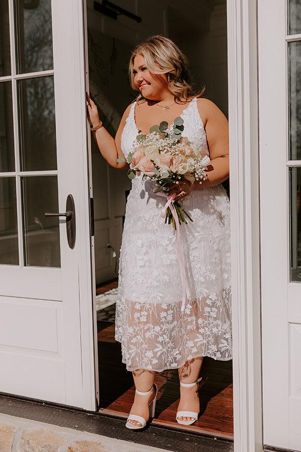 impressions Romantic Moment Embroidered Midi Dress in White Curves