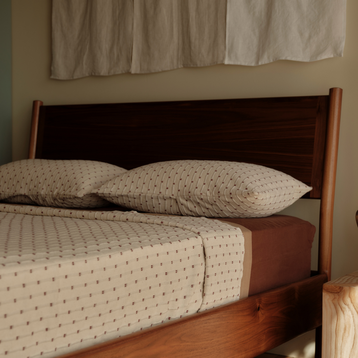 In Bed Textured Cotton Bed Covers
