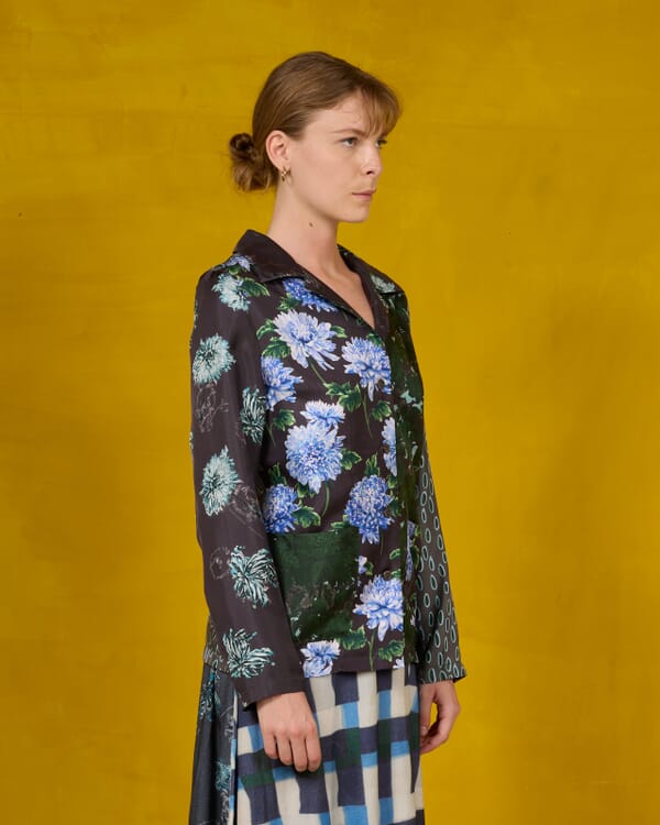 In Bed With You CONTRAST-EDGE PRINT CARDIGAN WITH POCKETS COL. 122