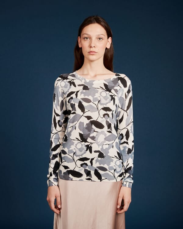 In Bed With You GEOMETRIC PRINT BOAT NECK TOP COL.908