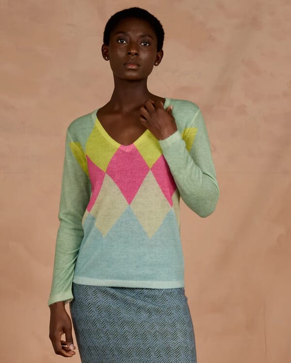 in bed with you GEOMETRIC PRINT V NECK JUMPER COL.209