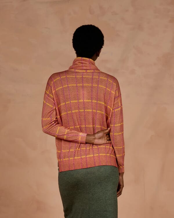 in bed with you SOLID COLOUR TOP COL. 002