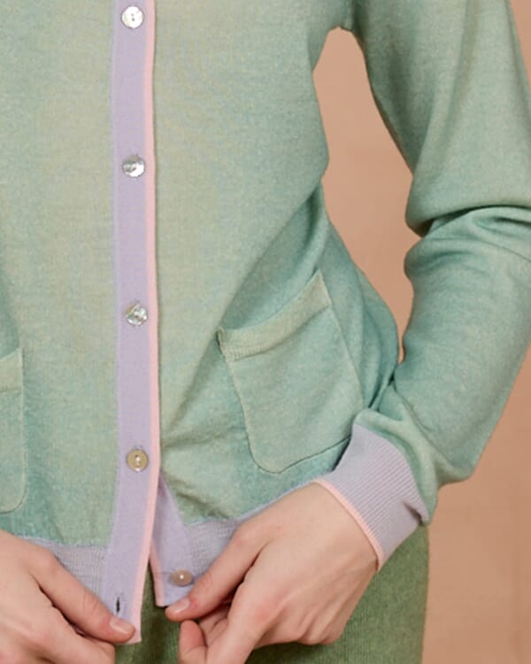 In Bed With You MULTIPRINT REVERSIBLE V NECK JUMPER COL. 623