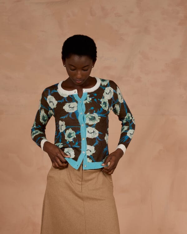 In Bed With You SOLID COLOR PRINT BATWING SLEEVES V NECK JUMPER WITH CONTRAST TRIM COL.051