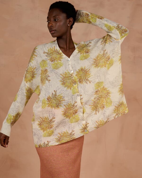 In Bed With You SOLID COLOR PRINT BATWING SLEEVES V NECK JUMPER WITH CONTRAST TRIM COL.021