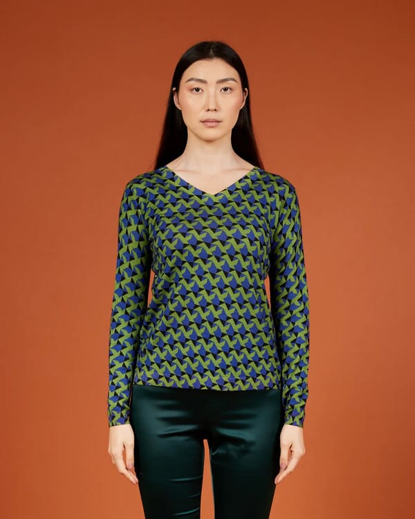 In Bed With You SOLID COLOR PRINT BATWING SLEEVES V NECK JUMPER WITH CONTRAST TRIM COL.011