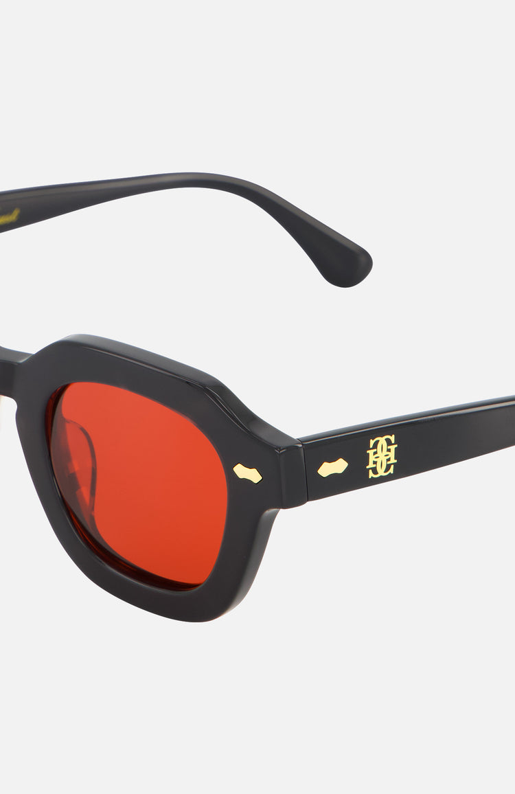 In Gold We Trust The Glass Black And Red