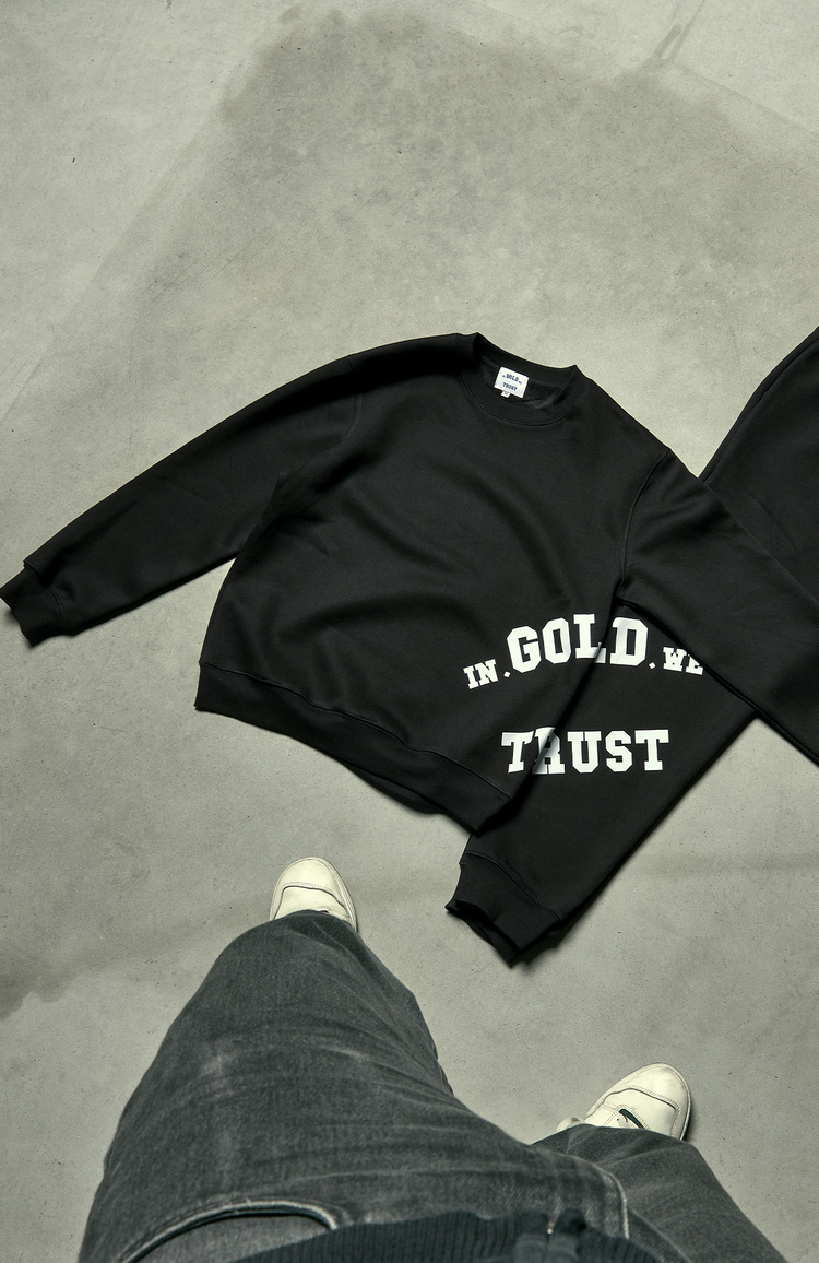 In Gold We Trust The Screw Sweater Black