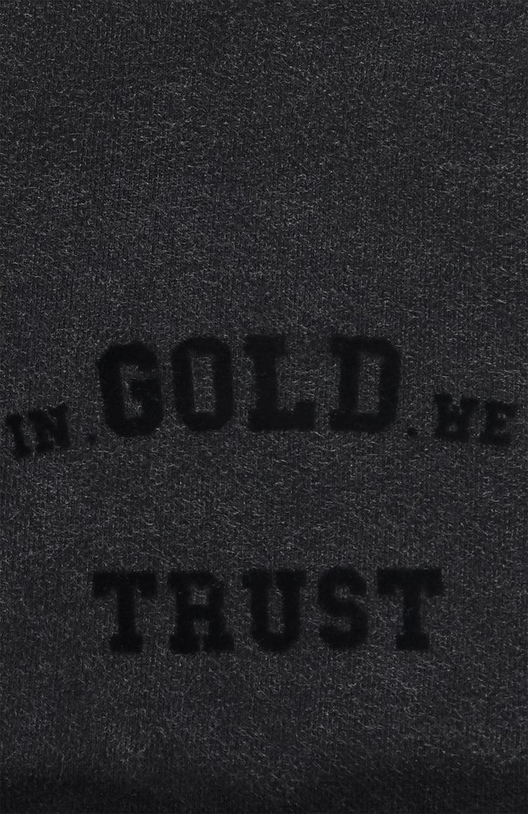 In Gold We Trust The Strict Short Grey