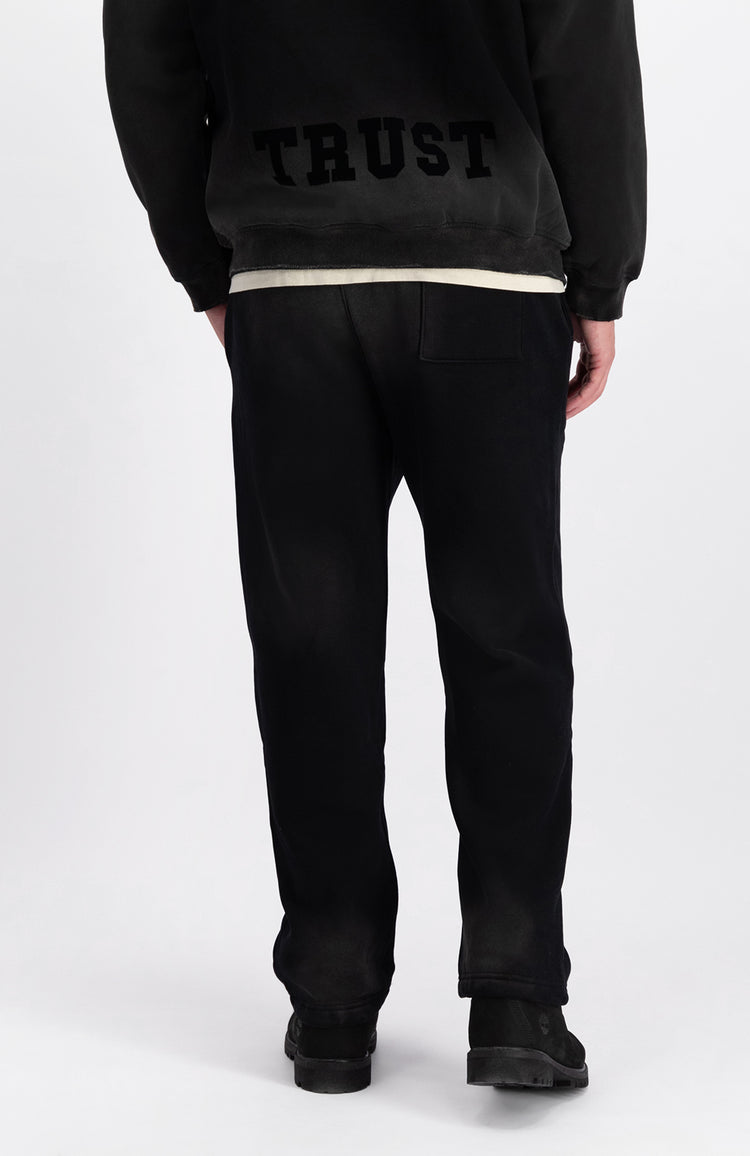 In Gold We Trust The Wash Pants Black