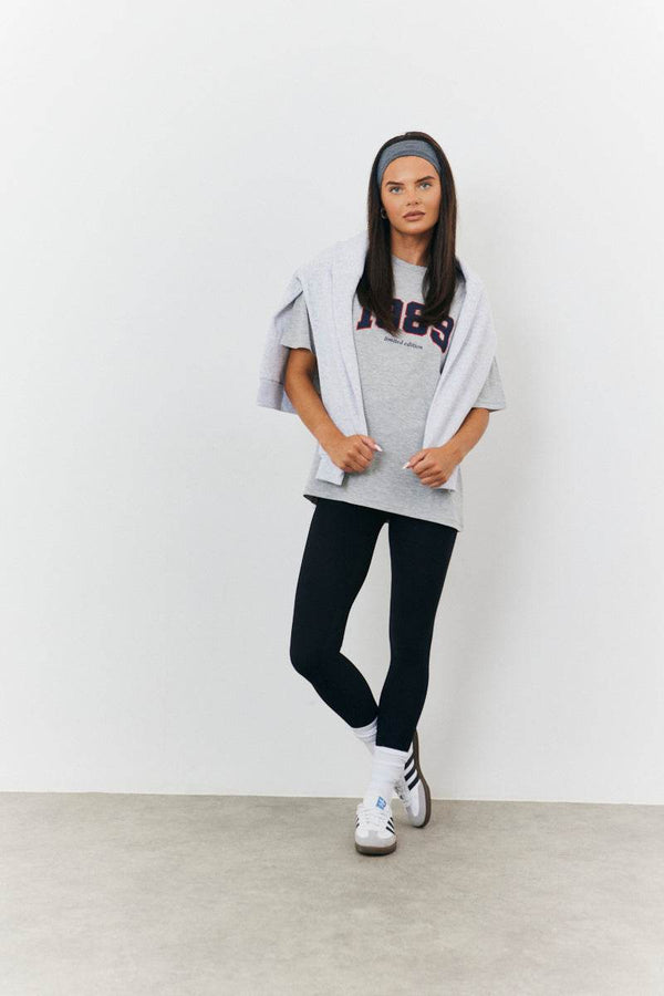 In The Style Fits 1989 Printed Crew Neck Graphic T-Shirt Grey