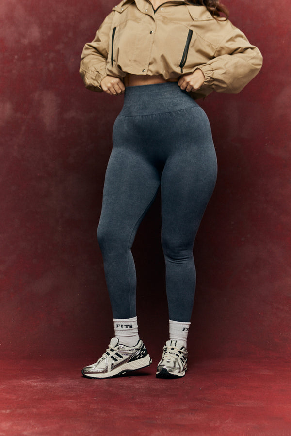 In The Style Fits Charcoal Grey Seamless High Waist Bum Boosting Leggings Washed Charcoal