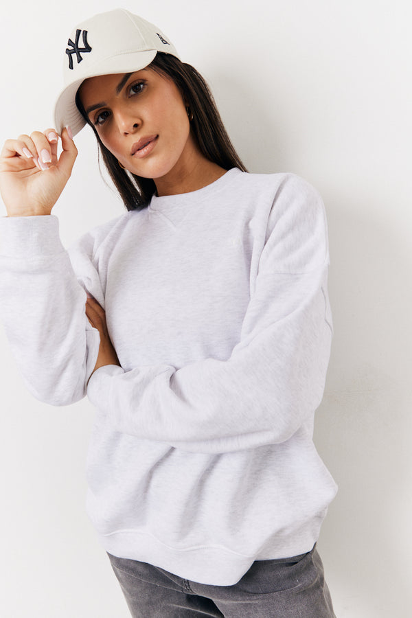 in the style Fits Crew Neck Fleeceback Sweater Grey