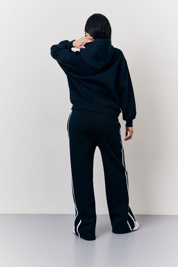 In The Style Fits Navy Fits Wide Leg Side Stripe Co-Ord Jogger Navy