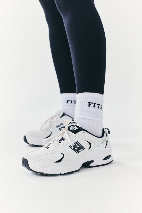 In The Style Fits Ribbed Crew Fits Slogan Socks White