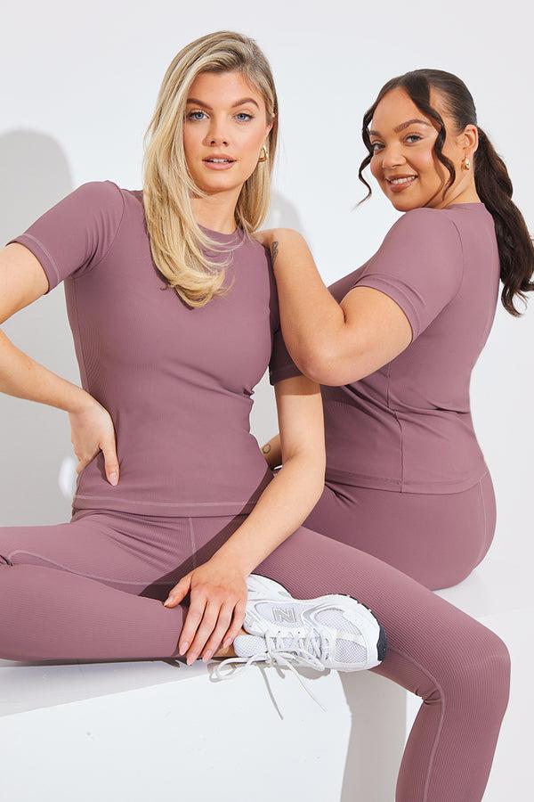 in the style Fits RIBBED CREW NECK SHORT SLEEVE TOP Mauve