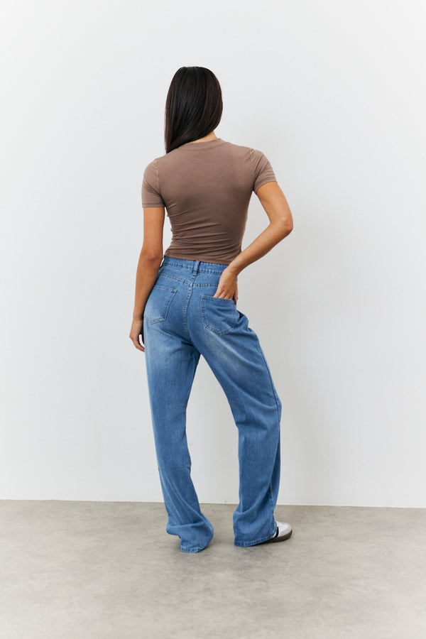 In The Style Fits Sculpting Short Sleeve Crew Neck T-Shirt Mocha
