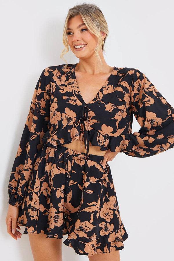 in the style In the Style Abstract Floral Frill Co-Ord Shorts Brown in the style In the Style Abstract Floral Frill Co-Ord Shorts Brown