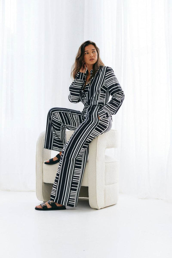 in the style In The Style Abstract Stripe Co-Ord Trouser Black