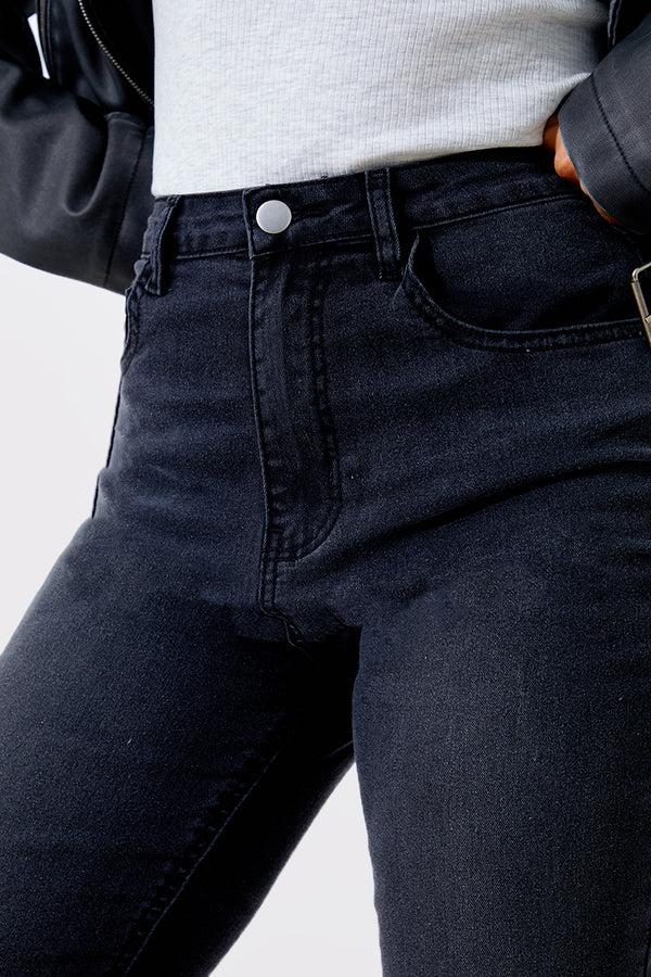 In The Style In The Style Acid Wash Straight Leg Split Hem Jeans Black