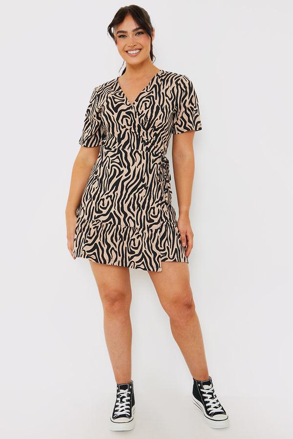 In The Style In The Style Animal Print Short Sleeve Wrap Swing Dress Beige