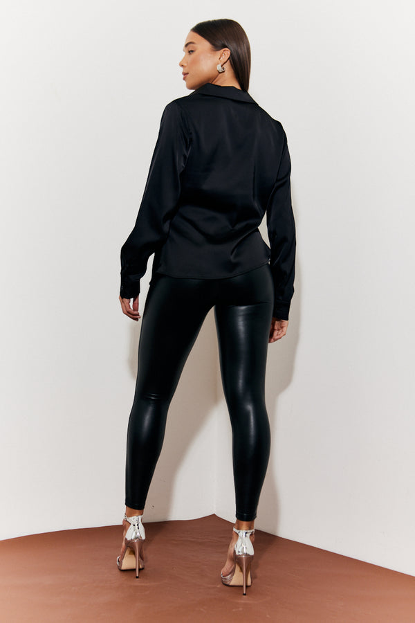 In The Style In The Style Asymmetric Button Detail Shirt Black