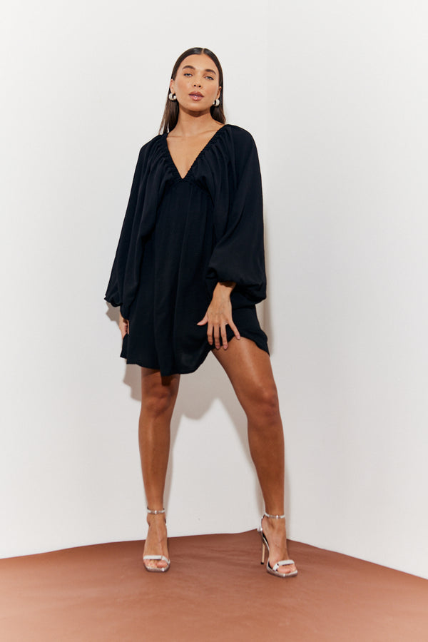 in the style In the Style Balloon Sleeve Smock Mini Dress Black