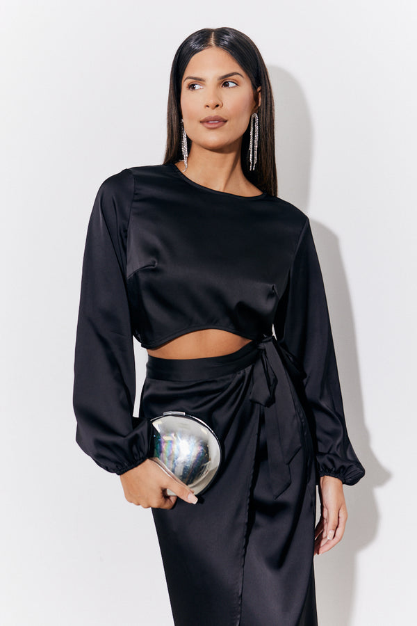 In The Style In The Style Black Curved Hem Satin Top Black