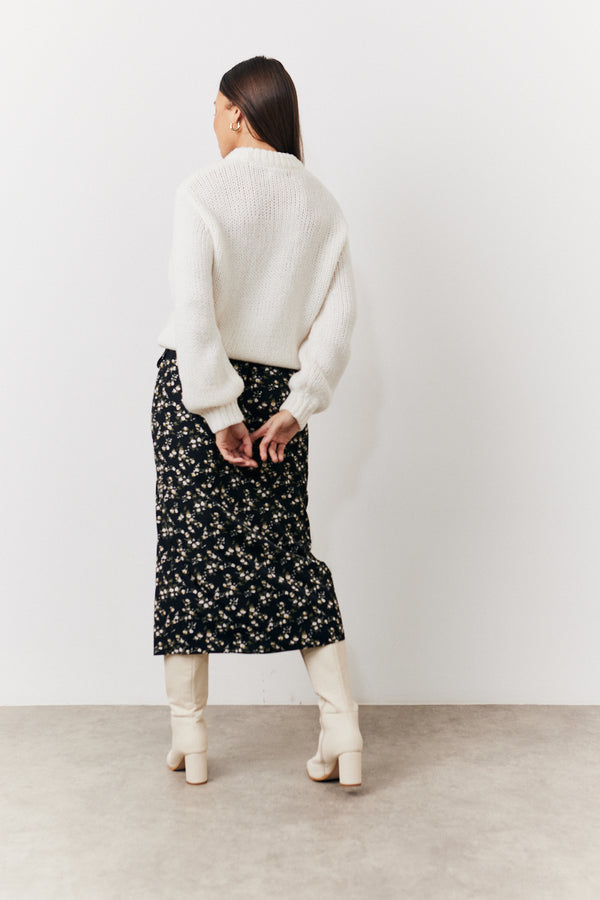 In The Style In The Style Black Floral Wrap Midi Skirt Multi