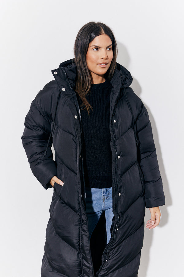 In The Style In The Style Black Hooded Longline Popper Puffer Coat Black