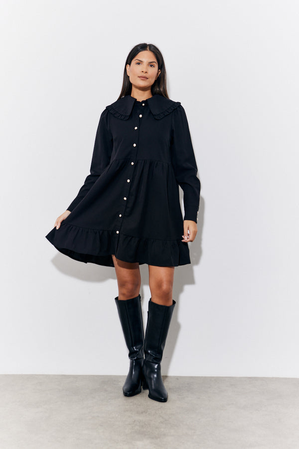 in the style In The Style Black Peter Pan Collar Button Up Smock Mini Dress Black