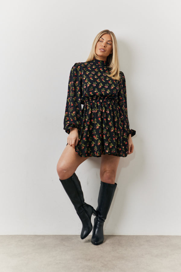 In The Style In The Style Black Rose Print High Neck Mini Dress Black