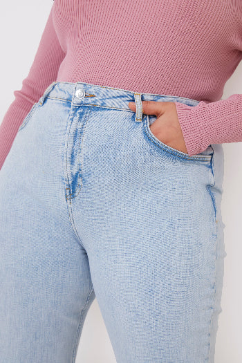 In The Style In The Style Bleach Wash Straight Leg Jean Blue