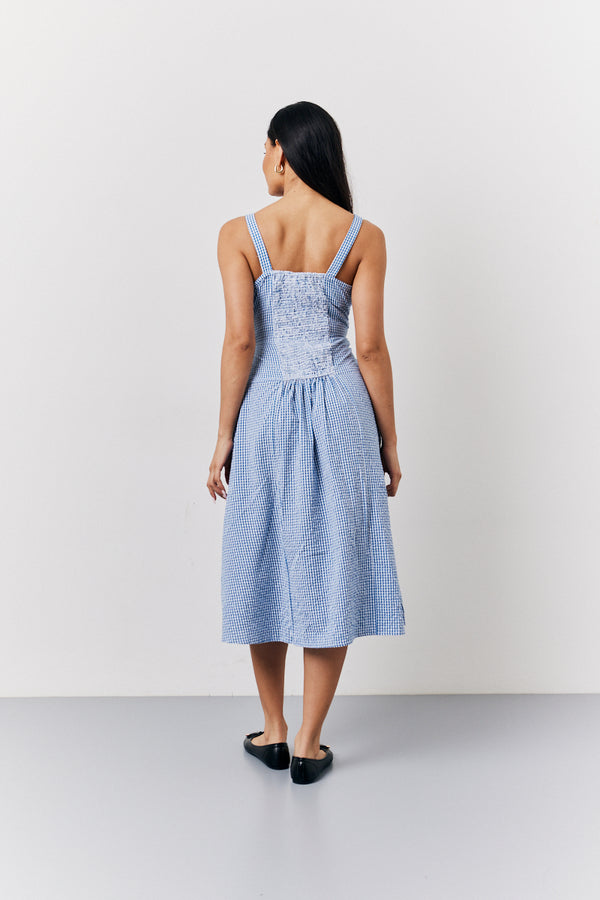 In The Style In The Style Blue Seersucker Gingham Milkmaid Midaxi Dress Blue