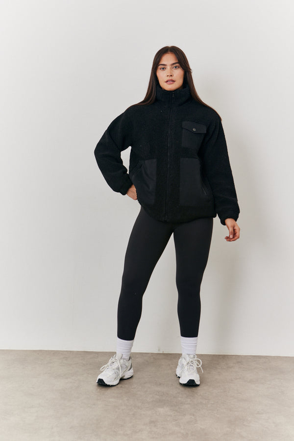 In The Style In The Style Borg Jacket With Pocket Detail Black