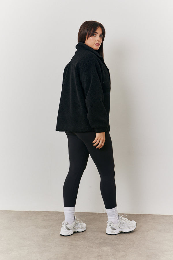 In The Style In The Style Borg Jacket With Pocket Detail Black