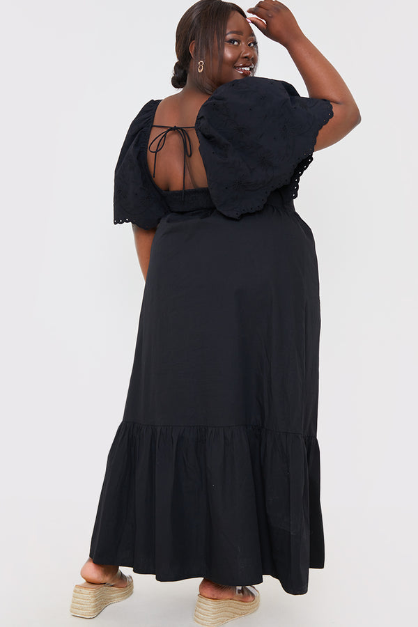 In The Style In The Style Broderie Trim Shift Mini Dress Black