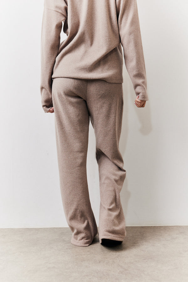 In The Style In The Style Brushed Rib Flare Leg Co Ord Trouser Mocha