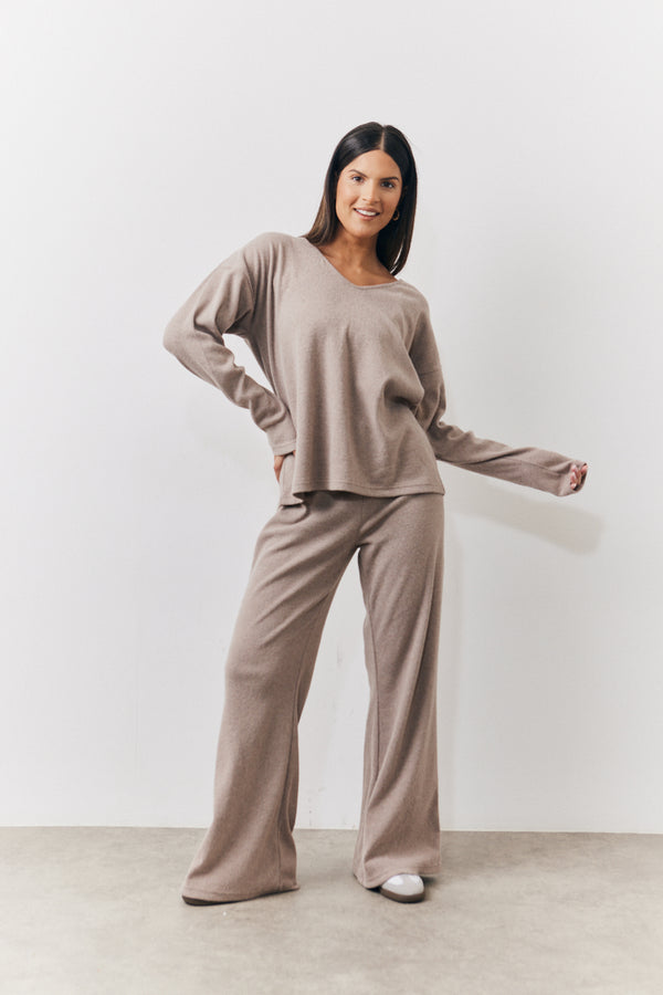 in the style In The Style Brushed Rib Flare Leg Co Ord Trouser Mocha