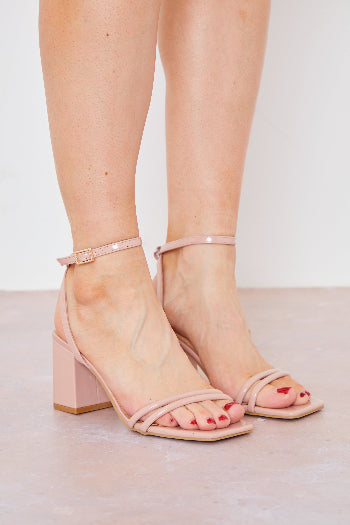 in the style In The Style Buckle Detail Double Strap Block Heels Beige