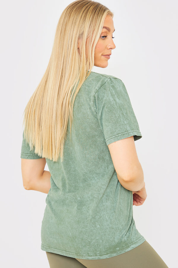 In The Style In The Style Calabasas' Acid Wash Slogan T-Shirt Khaki