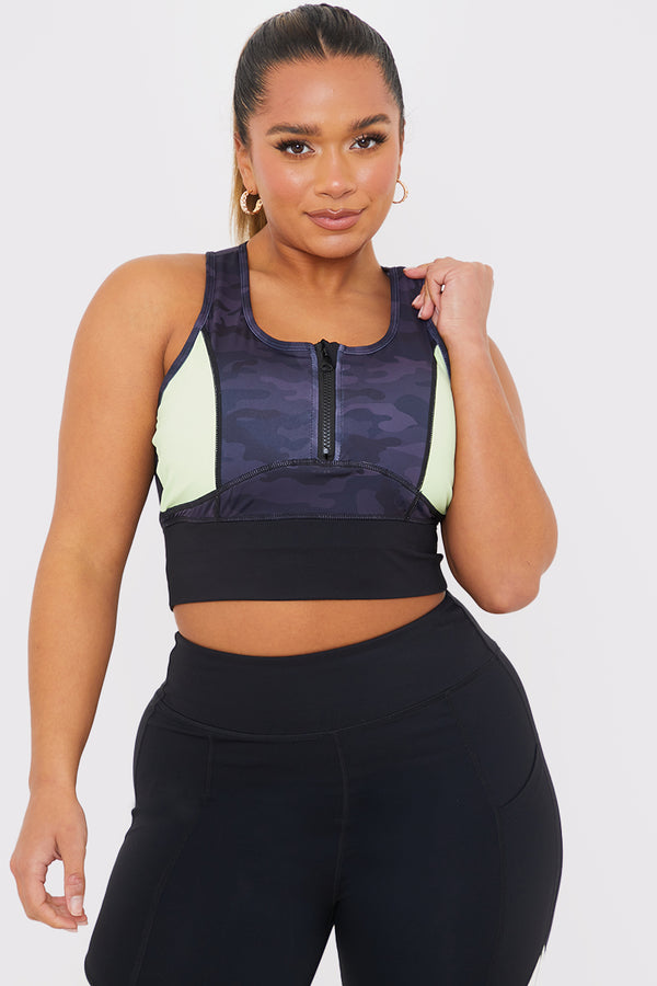 In The Style In The Style Camo Contrast Zip Crop Top Black