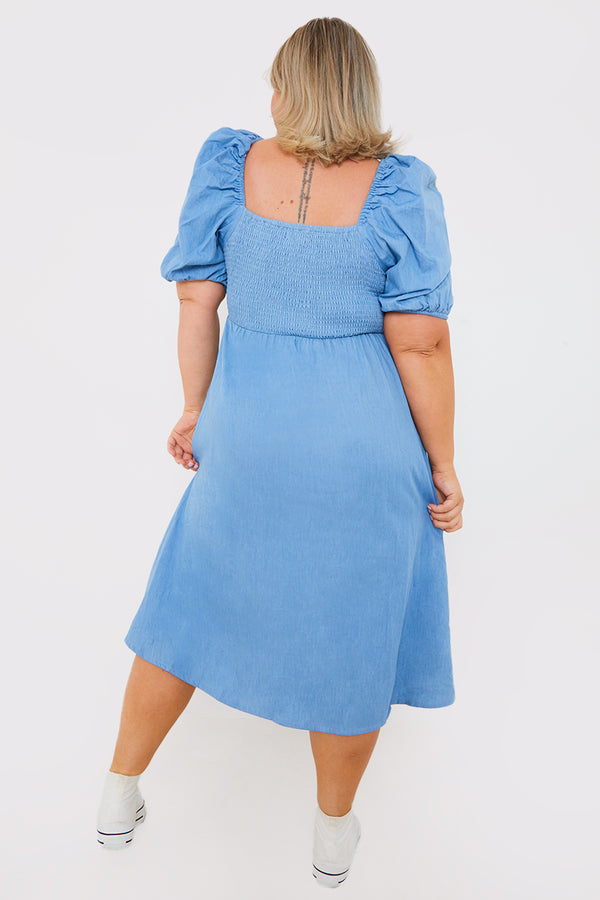 In The Style In The Style Chambray Shirred Balloon Sleeve Midi Dress Blue