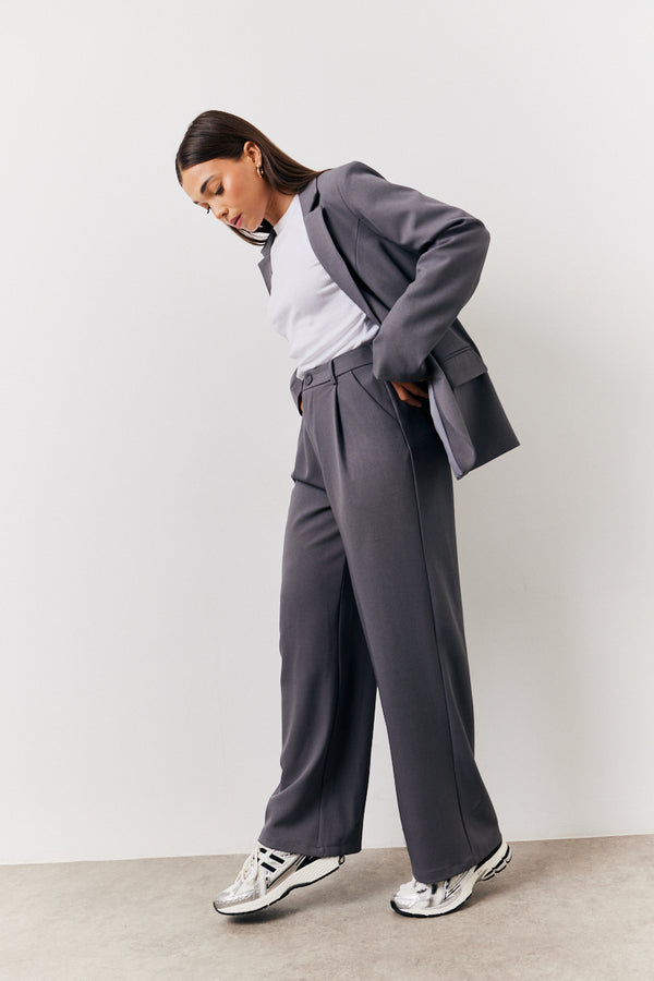 In The Style In The Style Charcoal Relaxed Pocket Detail Blazer Charcoal