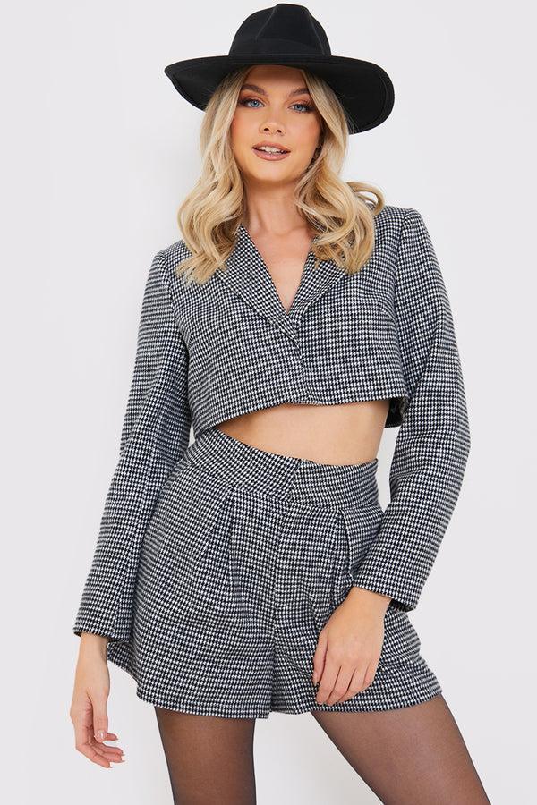 in the style In the Style Check Cropped Boxy Blazer Grey in the style In the Style Check Cropped Boxy Blazer Grey