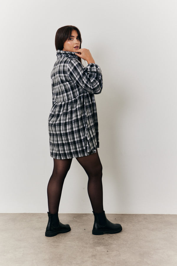 In The Style In The Style Check Smock Shirt Dress Grey