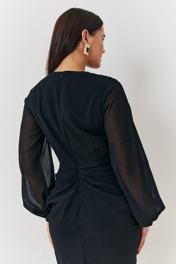 In The Style In The Style Chiffon Long Sleeve Slit Detail Midi Dress Black