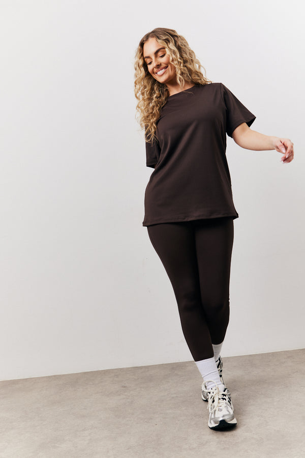 In The Style In The Style Chocolate Crew Neck Active Co-Ord T-Shirt Chocolate