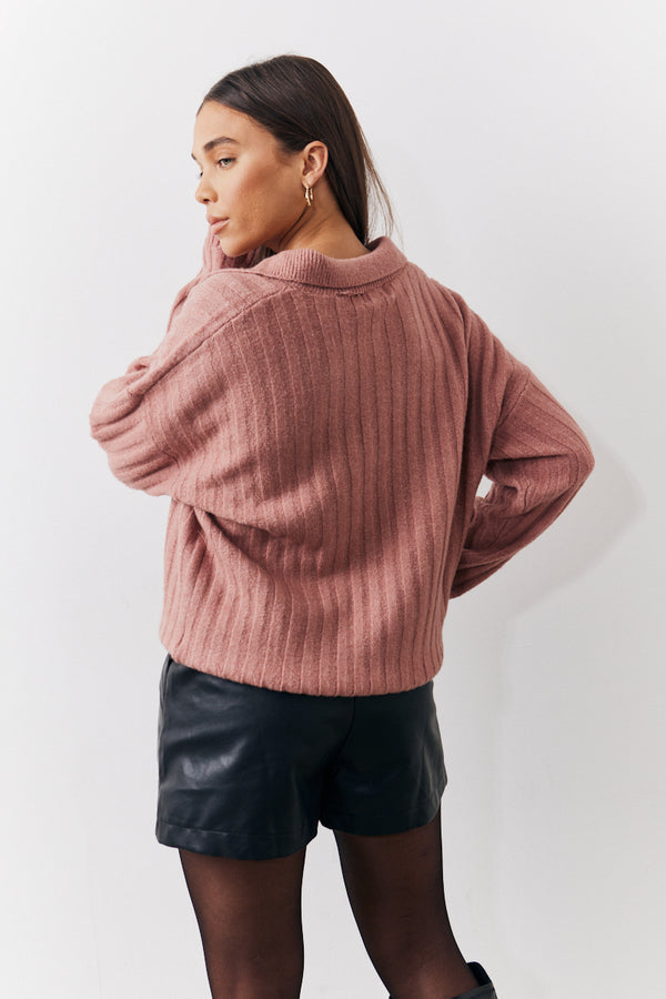 In The Style In The Style Collared Rib Knit Top Dusty Pink