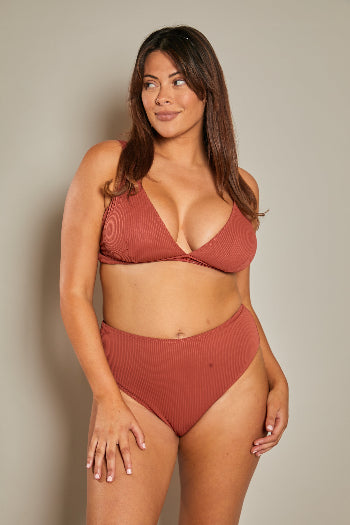 In The Style In The Style Contour Rib High Leg High Waisted Bikini Bottoms Rust